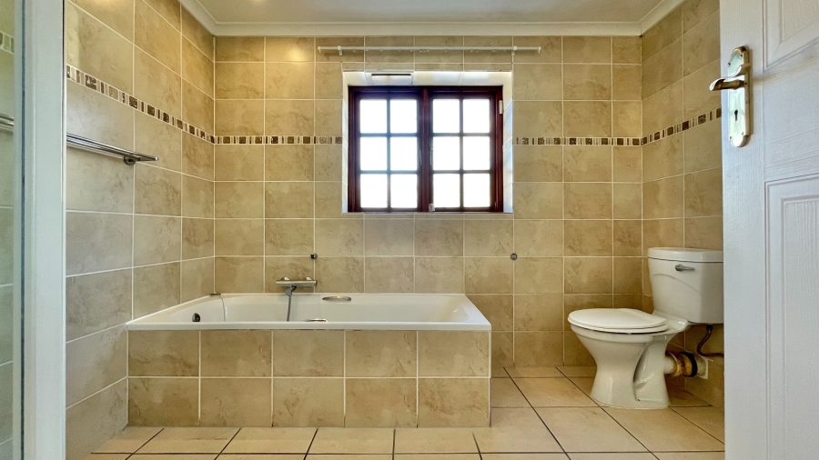 3 Bedroom Property for Sale in Dobson Western Cape